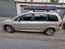 Silber Gebraucht 2007 Peugeot 307 Kombi | 2.250 €