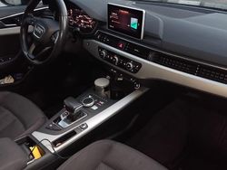 Schwarz Gebraucht 2019 Audi A4 Kombi | 11.500 €