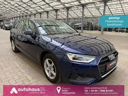 Blau Gebraucht 2022 Audi A4 Basis Kombi | 25.290 € (Guter Preis)