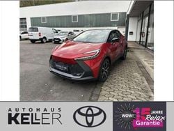 Karminarot mica / dach schwarz Gebraucht 2025 Toyota C-HR Team SUV | 40.960 € (Teuer)