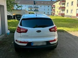 Weiß Gebraucht 2012 Kia Sportage SUV | 9.500 € (Fairer Preis)