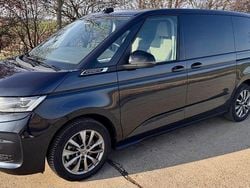 Blau Gebraucht 2022 VW Multivan Energetic Van | 46.500 € (Fairer Preis)