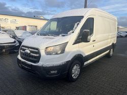 Frostweiß Gebraucht 2023 Ford Transit Trend Van / Kleinbus | 15.950 € (Fairer Preis)