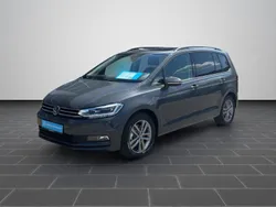 Delfingrau metallic (metallic) Gebraucht 2025 VW Touran Comfortline Van / Kleinbus | 36.790 € (Fairer Preis)