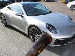 Silber Gebraucht 2019 Porsche 911 Carrera 4S Coupé | 122.800 € (Etwas zu teuer)