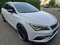 "nevada" weiss Gebraucht 2017 Seat Leon ST FR Kombi | 15.990 € (Etwas zu teuer)