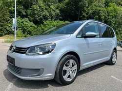 Silber Gebraucht 2010 VW Touran Van / Kleinbus | 5.400 € (Guter Preis)