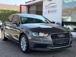 Grau Gebraucht 2014 Audi A3 Attraction Limousine | 13.999 € (Guter Preis)
