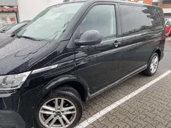 Schwarz Gebraucht 2020 VW T6.1 Trendline Van | 38.099 €
