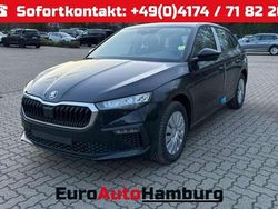 Blackmagic perleffekt Neu 2025 Skoda Scala Selection Kleinwagen | 22.190 € (Fairer Preis)