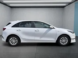 Neu 2025 Kia Ceed Kleinwagen | 25.149 € (Guter Preis)