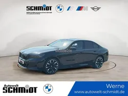 Saphirschwarz Neu 2025 BMW i5 Comfort Edition Limousine | 72.590 € (Etwas zu teuer)