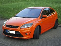 Orange Gebraucht 2009 Ford Focus ST Limousine | 7.200 € (Fairer Preis)