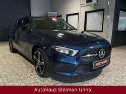 Denimblau metalliclack Gebraucht 2021 Mercedes A250 Night Limousine | 24.990 € (Superpreis)