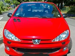 Rot Gebraucht 2005 Peugeot 206 CC Cabrio | 4.500 €