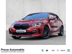 Rot Gebraucht 2022 BMW 118 M Sport Kleinwagen | 27.190 € (Fairer Preis)
