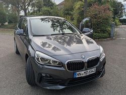 Grau Gebraucht 2020 BMW 218 Active Tourer Sport Line Van / Kleinbus | 19.100 € (Fairer Preis)