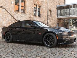 Schwarz Gebraucht 2024 Dodge Charger Limousine | 41.999 €