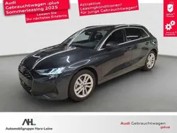 Grau Gebraucht 2024 Audi A3 Sportback Ambiente Limousine | 33.740 € (Guter Preis)