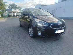 Schwarz Gebraucht 2015 Kia Carens DREAM-TEAM Edition Van / Kleinbus | 8.700 € (Guter Preis)