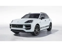 Weiss Gebraucht 2024 Porsche Cayenne SUV | 109.900 € (Superpreis)