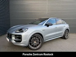 Dolomitsilbermetallic Gebraucht 2024 Porsche Cayenne SUV | 137.750 € (Teuer)