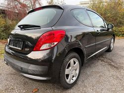 Schwarz Gebraucht 2011 Peugeot 207 Urban Move Kleinwagen | 1.499 € (Guter Preis)