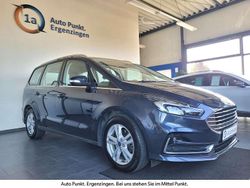 Chromablau Gebraucht 2021 Ford Galaxy Titanium Van / Kleinbus | 25.950 € (Fairer Preis)