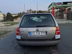 Grau Gebraucht 2004 VW Golf IV Kombi | 1.500 € (Guter Preis)