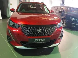 Evh lackierung elixierrot Gebraucht 2021 Peugeot 2008 Allure SUV | 26.490 €