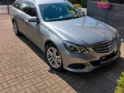 Silber Gebraucht 2014 Mercedes E250 Kombi | 11.000 € (Superpreis)