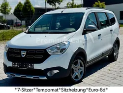 Weiß Gebraucht 2019 Dacia Lodgy Stepway Van / Kleinbus | 6.990 € (Fairer Preis)
