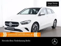 Polarweiß Gebraucht 2024 Mercedes B200 Progressive Van / Kleinbus | 33.490 € (Fairer Preis)