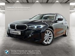 Schwarz Gebraucht 2022 BMW 318 Shadowline Kombi | 26.260 € (Fairer Preis)