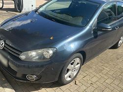 Blau Gebraucht 2010 VW Golf VI Kleinwagen | 4.499 € (Guter Preis)