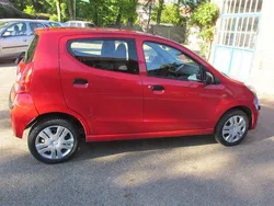 Rot Gebraucht 2010 Nissan Pixo Kleinwagen | 1.950 € (Teuer)