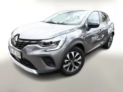 Metallic Gebraucht 2021 Renault Captur Experience SUV | 16.870 € (Fairer Preis)