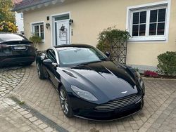 Schwarz Gebraucht 2018 Aston Martin DB11 Coupé | 118.999 € (Superpreis)