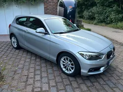 Silber Gebraucht 2017 BMW 118 Kleinwagen | 10.000 € (Guter Preis)