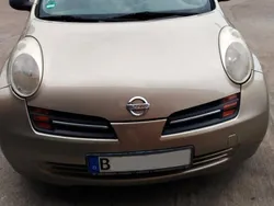 Gold Gebraucht 2004 Nissan Micra Kleinwagen | 1.500 € (Etwas zu teuer)