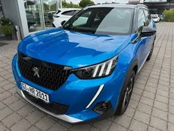 Blau Gebraucht 2021 Peugeot 2008 GT SUV | 19.400 € (Fairer Preis)