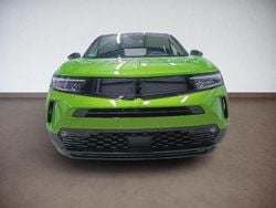 Ikonegrün Gebraucht 2024 Opel Mokka Ultimate SUV | 24.900 € (Fairer Preis)