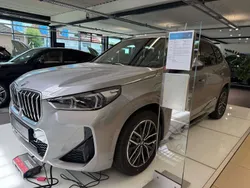 Spacesilber metallic Neu 2025 BMW X1 M Sport SUV | 53.550 € (Guter Preis)