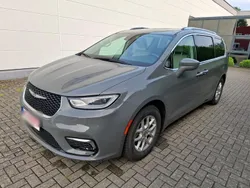 Grau Gebraucht 2021 Chrysler Pacifica Touring SUV | 29.000 € (Fairer Preis)