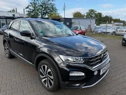 Deep black perleffekt Gebraucht 2021 VW T-Roc Active SUV | 20.890 € (Superpreis)