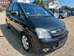 Schwarz Gebraucht 2010 Opel Meriva Selection Van / Kleinbus | 3.950 € (Guter Preis)