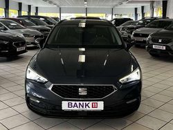 Grau Gebraucht 2024 Seat Leon Style Kombi | 24.990 € (Fairer Preis)
