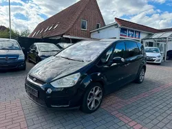 Schwarz Gebraucht 2009 Ford S-MAX S Van / Kleinbus | 2.400 € (Fairer Preis)