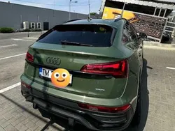 Grün Gebraucht 2023 Audi Q5 Business SUV | 50.500 € (Teuer)