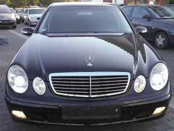 Schwarz Gebraucht 2004 Mercedes E200 Classic Limousine | 2.900 € (Guter Preis)